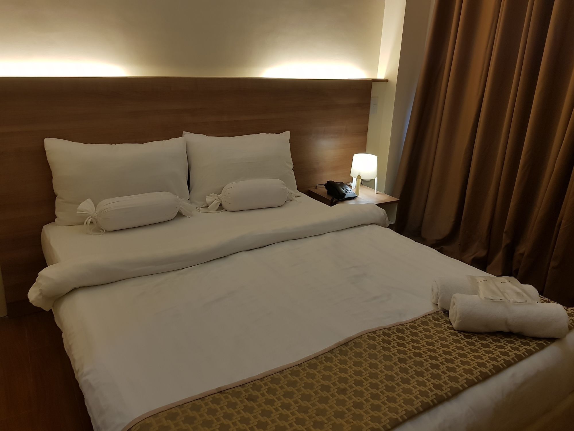 Sleep And Stay Hotel Olongapo Exterior photo